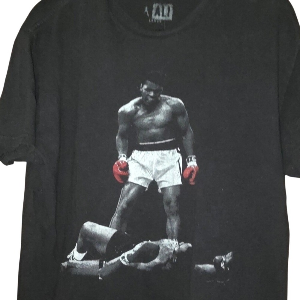 Muhammad Ali Graphic T-Shirt Mens Large Black Boxing GOAT Sonny Liston Tee